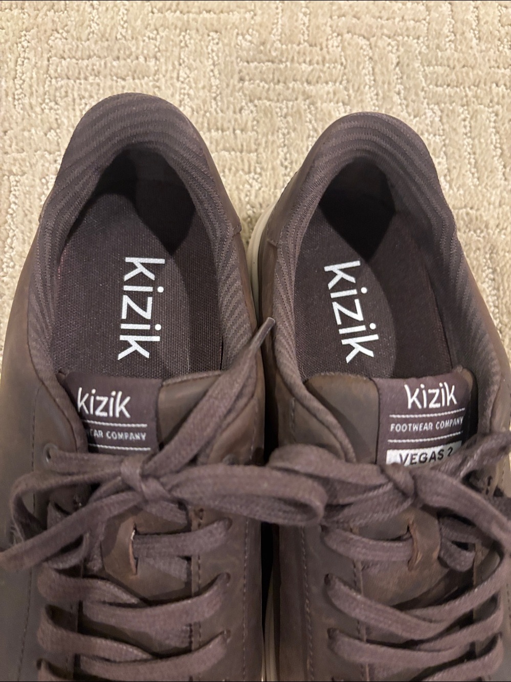 Kizik Vegas 2 Men’s/Women’s Brown Leather Lace Up or Hands Free Sneakers